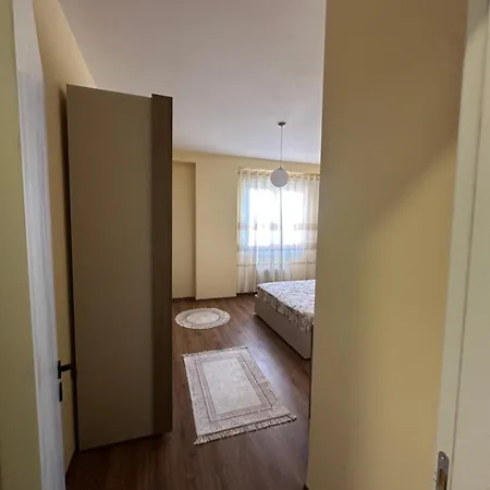 Elton Gjana Paskuqan